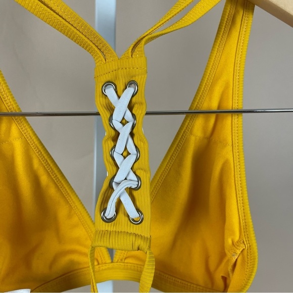 Target Xhilaration Size XS Mustard Yellow Sporty Bikini Top Ribbed Boho Deep V - Picture 3 of 6